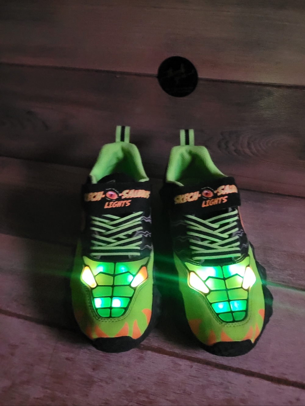 SKECHERS Skech-O-Saurus Lights Easy On Kids Shoes Youth Size 3